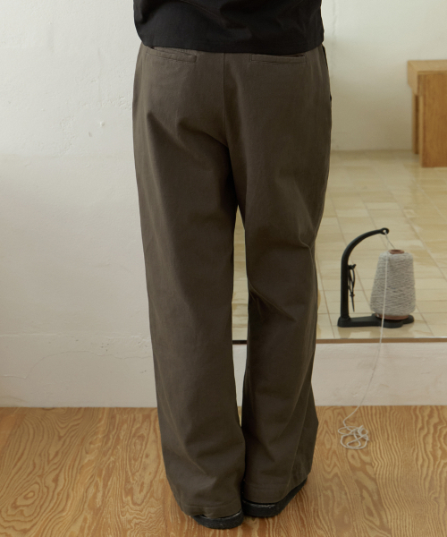 THEMITTEN(ザ・ミトン)の「フラップポケットパンツ(バーク)(その他パンツ・レディース・その他・SMALL/MEDIUM)」の3枚目の写真