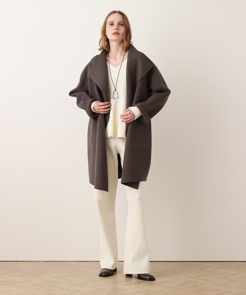 allureville(アルアバイル)の「リバーノーカラーコート(チェスターコート・レディース・グレー系その他/ライトベージュ・1/2)」の1枚目の写真