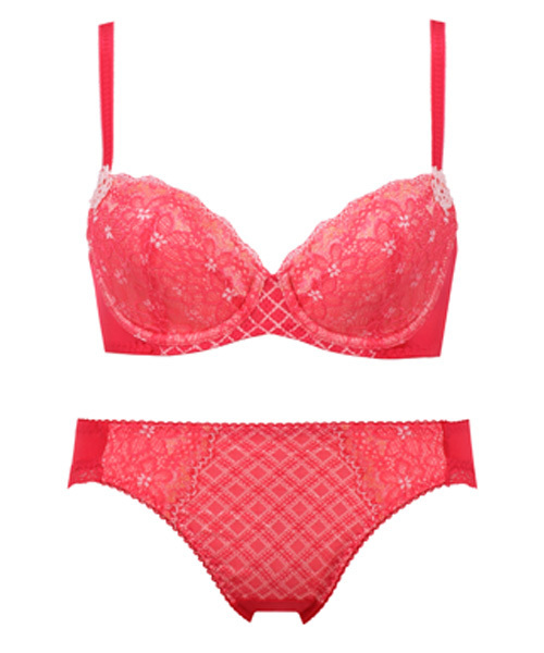 トリンプ 夢みるブラ エアリーさららブラ＆ショーツセットE75-M