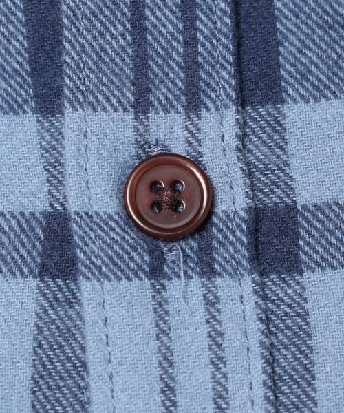 CUBE SUGAR(キューブシュガー)の「先染めネルチェックレギュラーシャツ(シャツ/ブラウス・レディース・マルチ/レッド/グリーン/グレー/ブルー・M/L)」の9枚目の写真