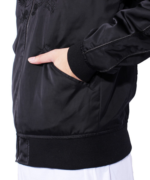 ８(eight)（エイト）の「タイガー スカジャン ジャケット（スカジャン・メンズ・ブラック系その他/ブラック系その他2/グリーン系その他/グリーン系その他2/グリーン系その他3/ブラック系その他3・MEDIUM/LARGE）」の22枚目の写真