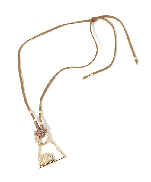 チャイハネ（チャイハネ）の「【チャイハネ】トライアングルロータスネックレス（ネックレス・レディース・ゴールド/シルバー・FREE）」の6枚目の写真