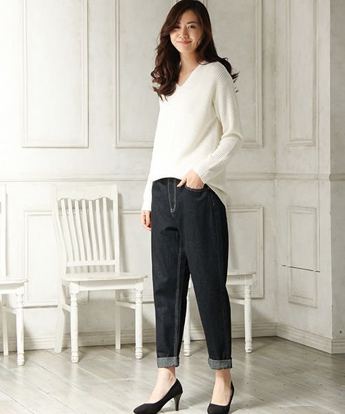 Honeys（ハニーズ）の「ゆったりデニムテーパードパンツ（デニムパンツ・レディース・インディゴブルー/ワンウォッシュ・M/SS/LL/L/S）」の13枚目の写真