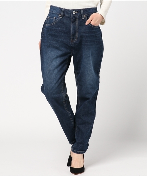 Honeys（ハニーズ）の「ゆったりデニムテーパードパンツ（デニムパンツ・レディース・インディゴブルー/ワンウォッシュ・M/SS/LL/L/S）」の2枚目の写真