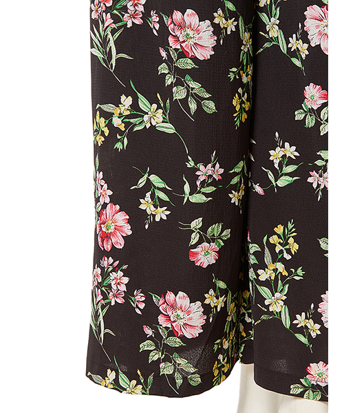 fifth(フィフス)の「ボタニカルフラワーワイドパンツ(その他パンツ・レディース・ネイビー/ブラック・MEDIUM)」の7枚目の写真