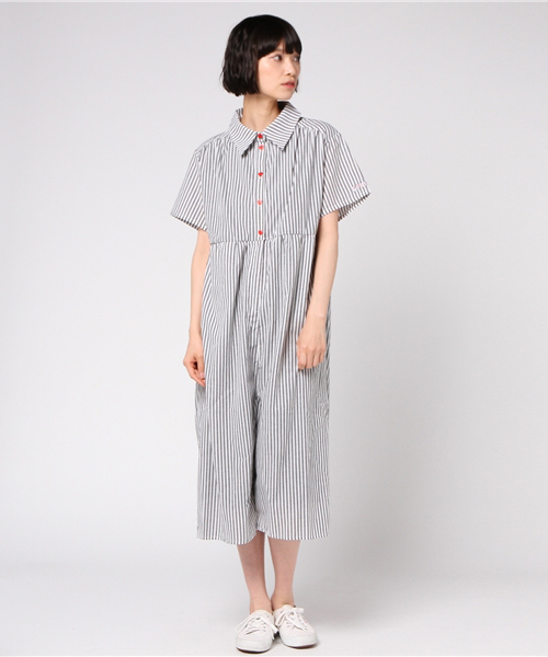 PUNYUS（プニュズ）の「ストライプロゴ刺繍サロペット（その他パンツ・レディース・ブルー系その他4/イエロー系その他5/ブラック系その他4・1/2/4/3）」の4枚目の写真