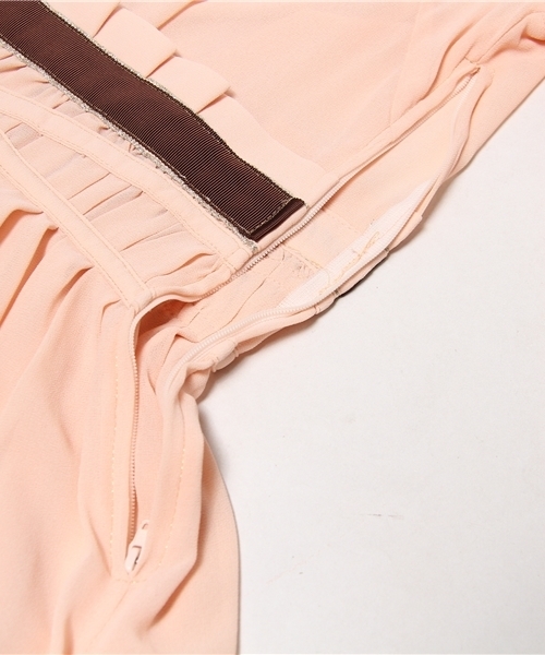 Language（ランゲージ）の「ジュエリー刺繍ワンピース（ワンピース・レディース・ベージュ系/ネイビー系/ピンク系・38）」の10枚目の写真