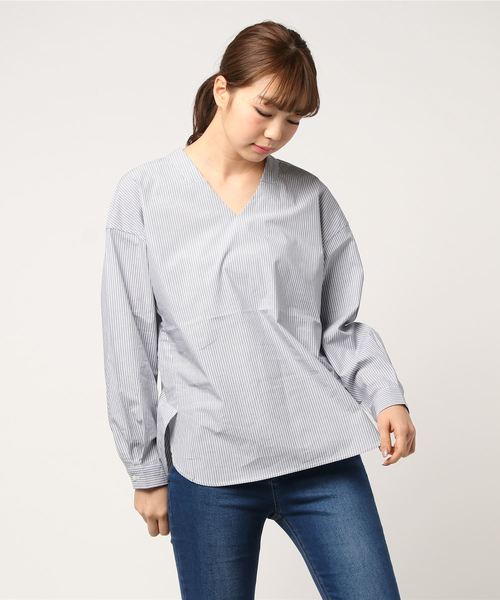 AMERICAN HOLIC（アメリカンホリック）の「バックVスキッパーブラウス（シャツ/ブラウス・レディース・ブルー系その他/その他30/オフホワイト/カーキ/ネイビー/ブラック系その他/ピンク/ベージュ/サックスブルー/ドット/その他27/その他4・L/M）」の7枚目の写真