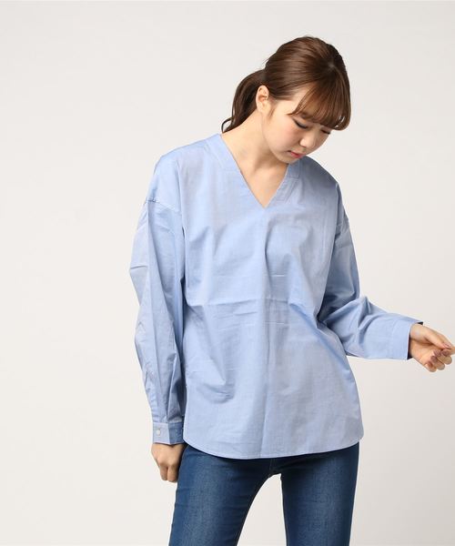 AMERICAN HOLIC（アメリカンホリック）の「バックVスキッパーブラウス（シャツ/ブラウス・レディース・ブルー系その他/その他30/オフホワイト/カーキ/ネイビー/ブラック系その他/ピンク/ベージュ/サックスブルー/ドット/その他27/その他4・L/M）」の6枚目の写真