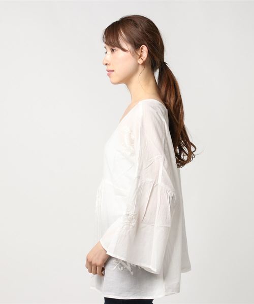 チャイハネ（チャイハネ）の「【チャイハネ】yul 鳥刺繍フレアスリーブトップス（シャツ/ブラウス・レディース・ブルー/ホワイト/イエロー・FREE）」の9枚目の写真