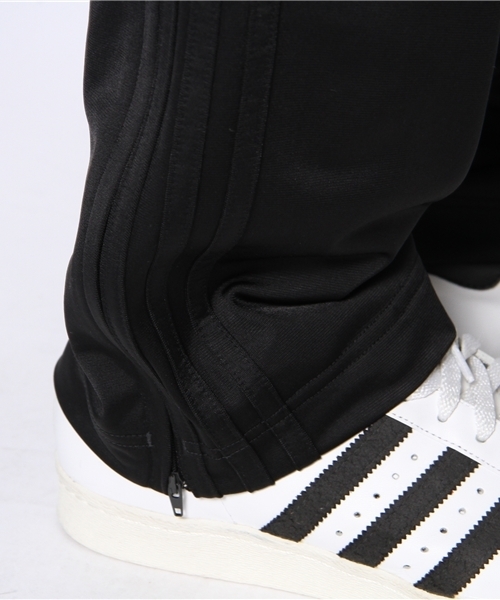 adidas Originals(アディダスオリジナルス)の「2013 adidas ADI FIREBIRD TRACK PANT(その他パンツ・メンズ・レッド/ブラック/ホワイト/ブルー/グリーン・SMALL/MEDIUM/XX-LARGE/X-LARGE/LARGE)」の11枚目の写真