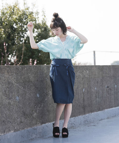 OLIVE des OLIVE（オリーブデオリーブ）の「スカラップ刺繍ブラウス（シャツ/ブラウス・レディース・オフホワイト/グリーン/ブラック・FREE）」の13枚目の写真