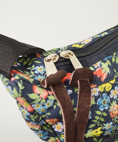 SHIPS GENERAL SUPPLY（シップスジェネラルサプライ）の「LIBERTY×SHIPS GENERAL SUPPLY: 別注ショルダーバッグ【MEDIUM】■（ショルダーバッグ・メンズ・ネイビー/ブルー系その他・ONE SIZE）」の10枚目の写真