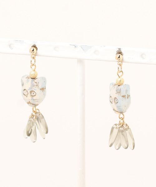 tone(トーン)の「【tschuss(チュース)】"キャット&フリンジ" ピアス(ピアス(両耳用)・レディース・ブラック/ホワイト/ホワイト系その他/グレー・FREE)」の4枚目の写真