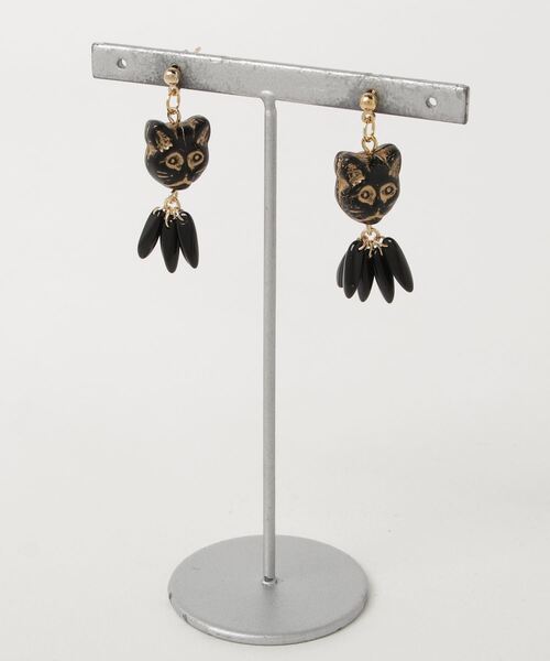 tone(トーン)の「【tschuss(チュース)】"キャット&フリンジ" ピアス(ピアス(両耳用)・レディース・ブラック/ホワイト/ホワイト系その他/グレー・FREE)」の3枚目の写真