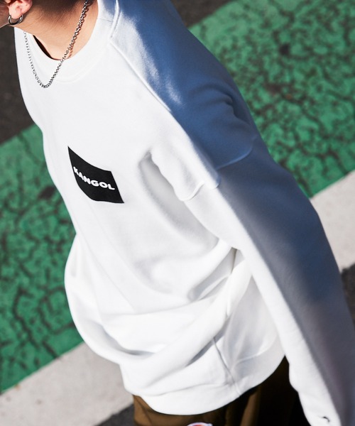 KANGOL(カンゴール)の「▽WEB限定 MONO-MART×KANGOL カンゴール ビッグシルエット プルオーバースウェット(スウェット・メンズ・杢グレー/ワイン/オフホワイト/ダークグリーン/ブラック/ベージュ/ブラウン/ロイヤルブルー/ホワイト系その他/ピンク/ブラック系その他/ライトパープル/ライトオリーブ/ライトブラウン/グリーン系その他/パープル系その他/ブルーグリーン/チャコール/ダークベージュ/ベージュ系その他2/パープル系その他2/ライトブルー/ライトピンク/グレー系その他/グリーン系その他2/ライトベージュ/ブラウン系その他2/ベージュ系その他3/レッド系その他/グレー系その他4/グリーン系その他6/グリーン系その他5/グレー系その他5/グレー系その他2/ブラウン系その他/ベージュ系その他6/ブラック系その他2/グレー系その他6/ブラック系その他4/グリーン系その他3/グリーン系その他4/レッド系その他2/ホワイト系その他2/ベージュ系その他5/ホワイト系その他4/ホワイト系その他3/モスグリーン/レッド系その他3/ブラウン系その他3/ベージュ系その他4/グレー系その他3/グレー系その他7/ベージュ×ブラック/ベージュ系その他7/グリーン系その他7/ブラック系その他3/ブルー系その他2/その他2/ブルー系その他/その他/その他4/その他3/パープル系その他3/ブラウン系その他4/アッシュブラウン/ブラック系その他5/グレイッシュベージュ/その他5・FREE)」の6枚目の写真