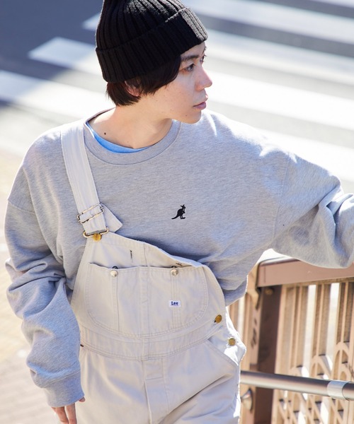 KANGOL(カンゴール)の「▽WEB限定 MONO-MART×KANGOL カンゴール ビッグシルエット プルオーバースウェット(スウェット・メンズ・杢グレー/ワイン/オフホワイト/ダークグリーン/ブラック/ベージュ/ブラウン/ロイヤルブルー/ホワイト系その他/ピンク/ブラック系その他/ライトパープル/ライトオリーブ/ライトブラウン/グリーン系その他/パープル系その他/ブルーグリーン/チャコール/ダークベージュ/ベージュ系その他2/パープル系その他2/ライトブルー/ライトピンク/グレー系その他/グリーン系その他2/ライトベージュ/ブラウン系その他2/ベージュ系その他3/レッド系その他/グレー系その他4/グリーン系その他6/グリーン系その他5/グレー系その他5/グレー系その他2/ブラウン系その他/ベージュ系その他6/ブラック系その他2/グレー系その他6/ブラック系その他4/グリーン系その他3/グリーン系その他4/レッド系その他2/ホワイト系その他2/ベージュ系その他5/ホワイト系その他4/ホワイト系その他3/モスグリーン/レッド系その他3/ブラウン系その他3/ベージュ系その他4/グレー系その他3/グレー系その他7/ベージュ×ブラック/ベージュ系その他7/グリーン系その他7/ブラック系その他3/ブルー系その他2/その他2/ブルー系その他/その他/その他4/その他3/パープル系その他3/ブラウン系その他4/アッシュブラウン/ブラック系その他5/グレイッシュベージュ/その他5・FREE)」の20枚目の写真