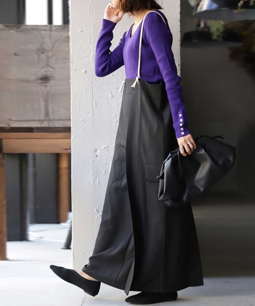 antiqua（アンティカ）の「リブＶネックコットンニット（ニット/セーター・レディース・ブラック/ベージュ/パープル/ネイビー/レッド/オフホワイト/杢グレー/ブルー/ラベンダー・S/M/L）」の22枚目の写真