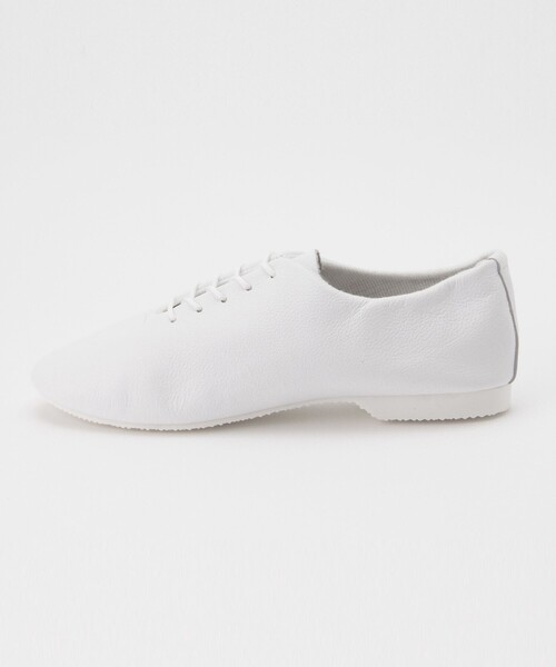 Ray BEAMS（レイビームス）の「CROWN / DanceJazz シューズ（その他シューズ・レディース・ホワイト/ブラック・4/7/5/6）」の3枚目の写真