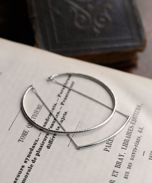colleca la（コレカラ）の「細バングル×パイプブレスレット（ブレスレット・レディース・シルバー/ゴールド・ﾌﾘ-）」の2枚目の写真