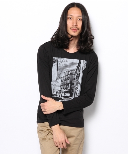WEGO(ウィゴー)の「WEGO/フォトプリントUネックTシャツ(Tシャツ/カットソー・メンズ・ホワイト/ホワイト系その他/ブラック/ネイビー/ライトピンク・MEDIUM/LARGE)」の4枚目の写真