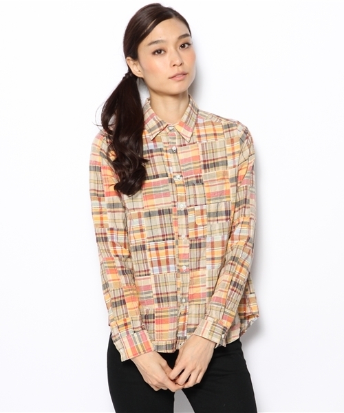 laule'a sunny side store(ラウレアサニーサイドストア)の「カラフルパッチワークシャツ(シャツ/ブラウス・レディース・オレンジ/ブルー/レッド・FREE)」の3枚目の写真