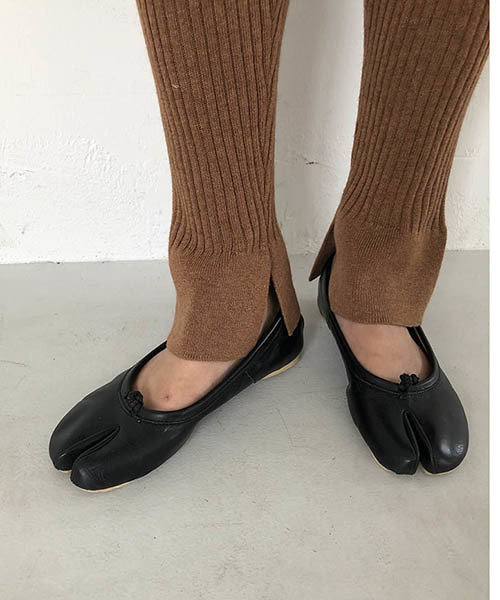 TODAYFUL（トゥデイフル）の「フレアニットレギンス（レギンス/スパッツ・レディース・グレイッシュベージュ/レッド系その他・FREE）」の8枚目の写真