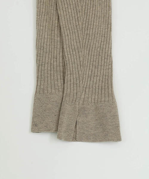 TODAYFUL（トゥデイフル）の「フレアニットレギンス（レギンス/スパッツ・レディース・グレイッシュベージュ/レッド系その他・FREE）」の5枚目の写真