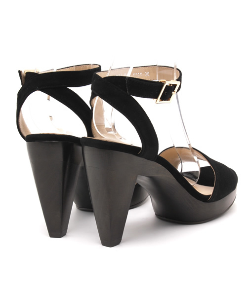 UNITED ARROWS（ユナイテッドアローズ）の「□UAW アンクルストラップサンダル 95 -2014 ◆（サンダル・レディース・ベージュ/ブラック/ネイビー・37/36/36h/35/35h/37h/38）」の6枚目の写真