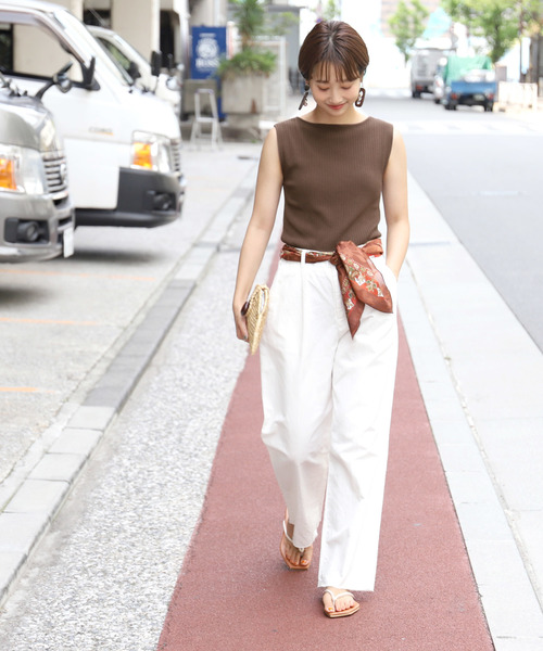 coca(coca)(コカ)の「前後2wayスクエアネックリブタンクトップ(タンクトップ・レディース・ブラック/パープル/ブラウン/ブルー/ベージュ/グリーン・ONE SIZE)」の9枚目の写真