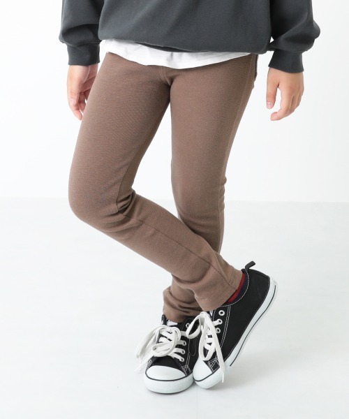 devirock（デビロック）の「ウルトラストレッチパンツ（その他パンツ・キッズ・ライトブラウン/モカ/グリーン系その他/キャメル/スモークピンク/パープル系その他2/ブラック/ピンク系その他/マスタード/ブルー系その他/パープル系その他/ダークパープル/ラベンダー/ワイン/レッド系その他/ヘザーチャコール/杢グレー/ブルー/イエロー/ターコイズブルー/ピンク/カーキ/レッド/ネイビー/ベージュ/ダークグリーン/ライトパープル/ブラウン系その他/アイボリー/ブルー系その他2/ダークオリーブ/イエロー系その他/ライトベージュ/レッド系その他2・80ｃｍ/90cm/95cm/110cm/100cm/120cm/130cm/140cm/150cm/160cm）」の7枚目の写真