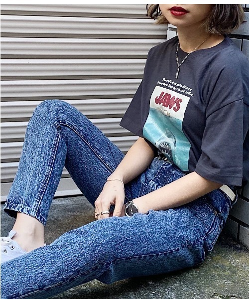 PAGEBOY（ページボーイ）の「ケミカルキャロットジーンズ（デニムパンツ・レディース・ブラック系その他/ケミカルウォッシュ・25inch/26inch）」の21枚目の写真