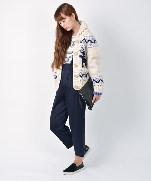 Khaju（カージュ）の「Khaju:ペルージャカードカーディガン□（カーディガン/ボレロ・レディース・オフホワイト/ネイビー・ONE SIZE）」の4枚目の写真