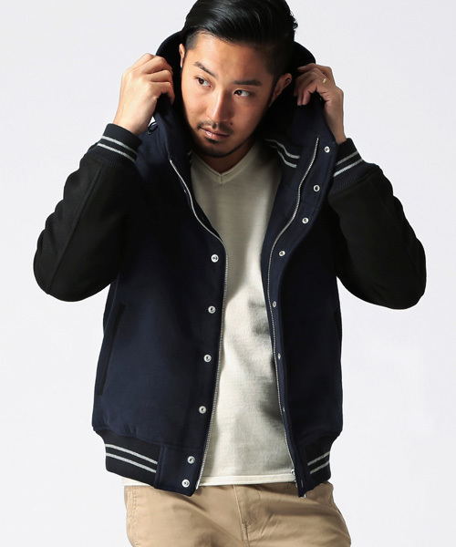 BEAMS（ビームス）の「◎BEAMS / フリース フード レイズドネック スタジャン（スタジャン・メンズ・ブラック/ネイビー/ブラウン系その他・MEDIUM/LARGE/SMALL/X-LARGE）」の3枚目の写真