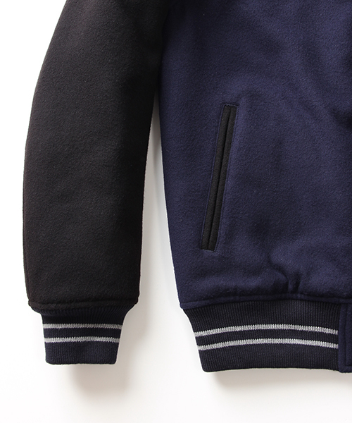 BEAMS（ビームス）の「◎BEAMS / フリース フード レイズドネック スタジャン（スタジャン・メンズ・ブラック/ネイビー/ブラウン系その他・MEDIUM/LARGE/SMALL/X-LARGE）」の9枚目の写真