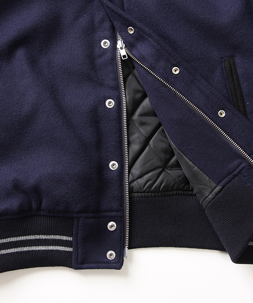 BEAMS（ビームス）の「◎BEAMS / フリース フード レイズドネック スタジャン（スタジャン・メンズ・ブラック/ネイビー/ブラウン系その他・MEDIUM/LARGE/SMALL/X-LARGE）」の11枚目の写真