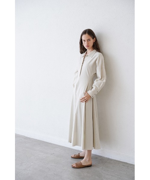 【クラネ】シャツロングワンピース CLANE（クラネ）の「【CLANE(クラネ)】Vネックレディーシャツ