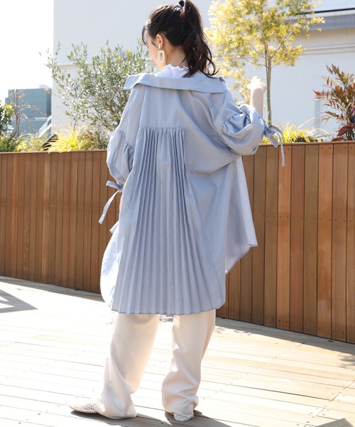 one after another NICE CLAUP（ワンアフターアナザーナイスクラップ）の「バックプリーツシャツ（シャツ/ブラウス・レディース・サックスブルー/ホワイト/ベージュ・FREE）」の14枚目の写真