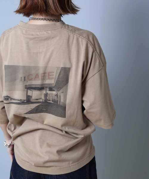 LB/S (エルビーエス)の「バックフォトプリントTシャツ サイドスリット 汗染みが目立ちにくい ベストセラー機能性アイテム 「ZERO STAIN(ゼロステイン)」(Tシャツ/カットソー・レディース・ホワイト/ベージュ/アイボリー・MEDIUM/LARGE)」の9枚目の写真