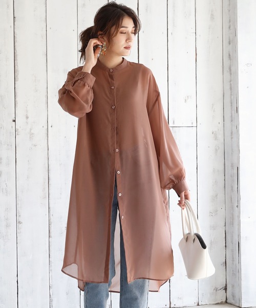 KOBE LETTUCE（コウベレタス）の「[ 選べる2丈 ]ショート・ロング丈　バンドカラーシアーシャツ（シャツ/ブラウス・レディース・オフホワイト/パープル系その他/グリーン系その他/ブラウン/ホワイト系その他/パープル系その他2/グリーン系その他2/ブラウン系その他・1/2）」の2枚目の写真