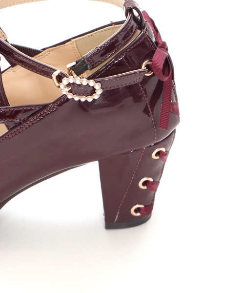 axes femme POETIQUE（アクシーズファムポエティック）の「レースアップエナメルパンプス（パンプス・レディース・ブラック/ワイン・MEDIUM/LARGE）」の6枚目の写真