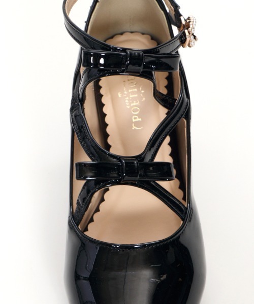 axes femme POETIQUE（アクシーズファムポエティック）の「レースアップエナメルパンプス（パンプス・レディース・ブラック/ワイン・MEDIUM/LARGE）」の8枚目の写真