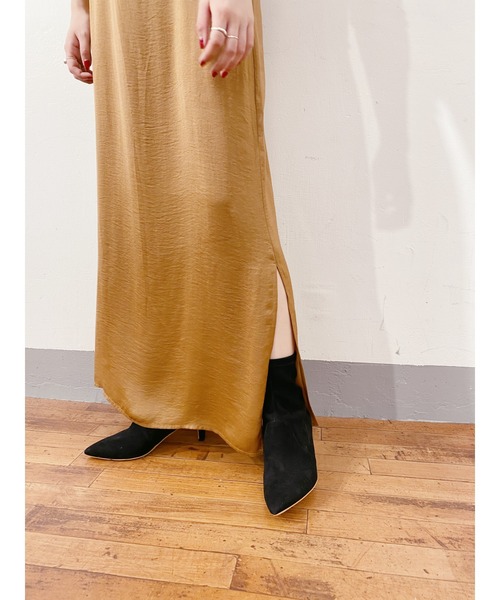 SHENERY（シーナリー）の「サテンキャミワンピース（ワンピース・レディース・ブラック/キャメル・FREE）」の10枚目の写真