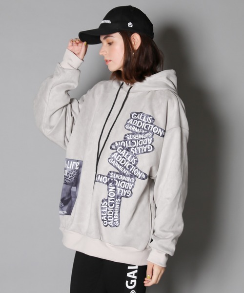 GALLIS ADDICTION（ガリスアディクション）の「GA LIGHT SUEDE PHOTO＆LOGO PARKER / ライト スウェード フォト＆ロゴ パーカー（パーカー・メンズ・ライトグレー/ブラック/ベージュ・M/L）」の12枚目の写真