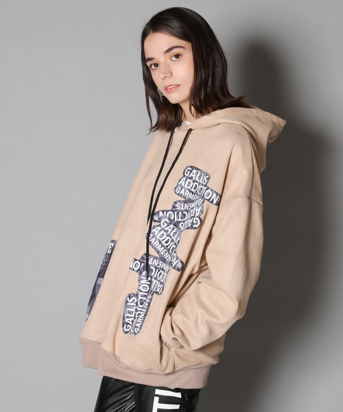 GALLIS ADDICTION（ガリスアディクション）の「GA LIGHT SUEDE PHOTO＆LOGO PARKER / ライト スウェード フォト＆ロゴ パーカー（パーカー・メンズ・ライトグレー/ブラック/ベージュ・M/L）」の17枚目の写真