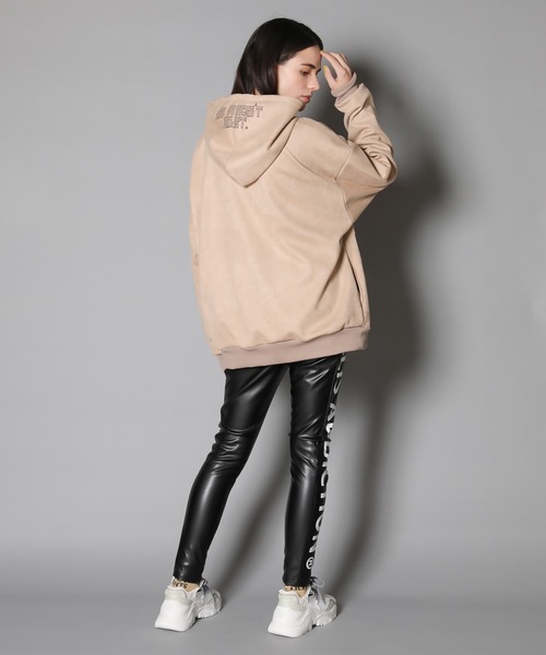 GALLIS ADDICTION（ガリスアディクション）の「GA LIGHT SUEDE PHOTO＆LOGO PARKER / ライト スウェード フォト＆ロゴ パーカー（パーカー・メンズ・ライトグレー/ブラック/ベージュ・M/L）」の21枚目の写真