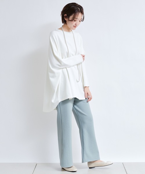 DouDou（ドゥドゥ）の「ニットドッキングポンチョプルオーバー（Tシャツ/カットソー・レディース・オフホワイト/グレイッシュベージュ・FREE）」の5枚目の写真