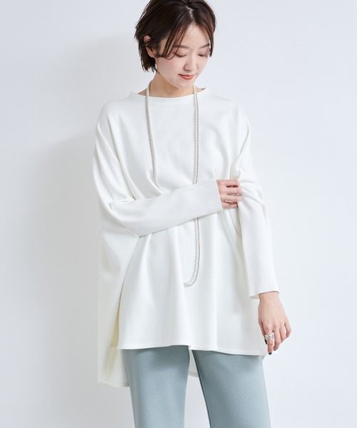 DouDou（ドゥドゥ）の「ニットドッキングポンチョプルオーバー（Tシャツ/カットソー・レディース・オフホワイト/グレイッシュベージュ・FREE）」の11枚目の写真