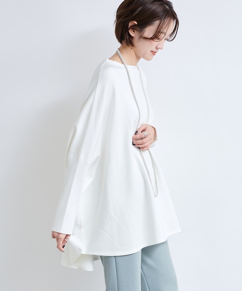 DouDou（ドゥドゥ）の「ニットドッキングポンチョプルオーバー（Tシャツ/カットソー・レディース・オフホワイト/グレイッシュベージュ・FREE）」の13枚目の写真