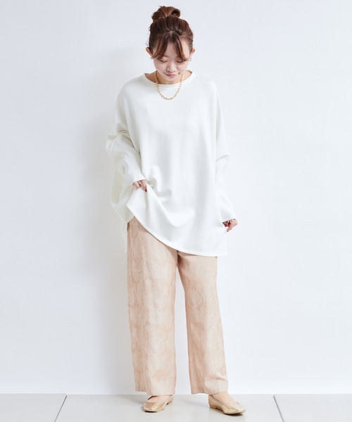 DouDou（ドゥドゥ）の「ニットドッキングポンチョプルオーバー（Tシャツ/カットソー・レディース・オフホワイト/グレイッシュベージュ・FREE）」の17枚目の写真